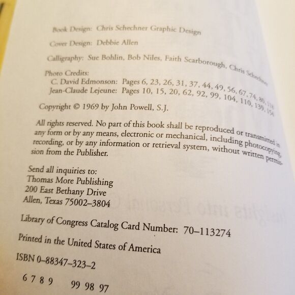 Why am I afraid to tell you who I am paperback book - Picture 4 of 4